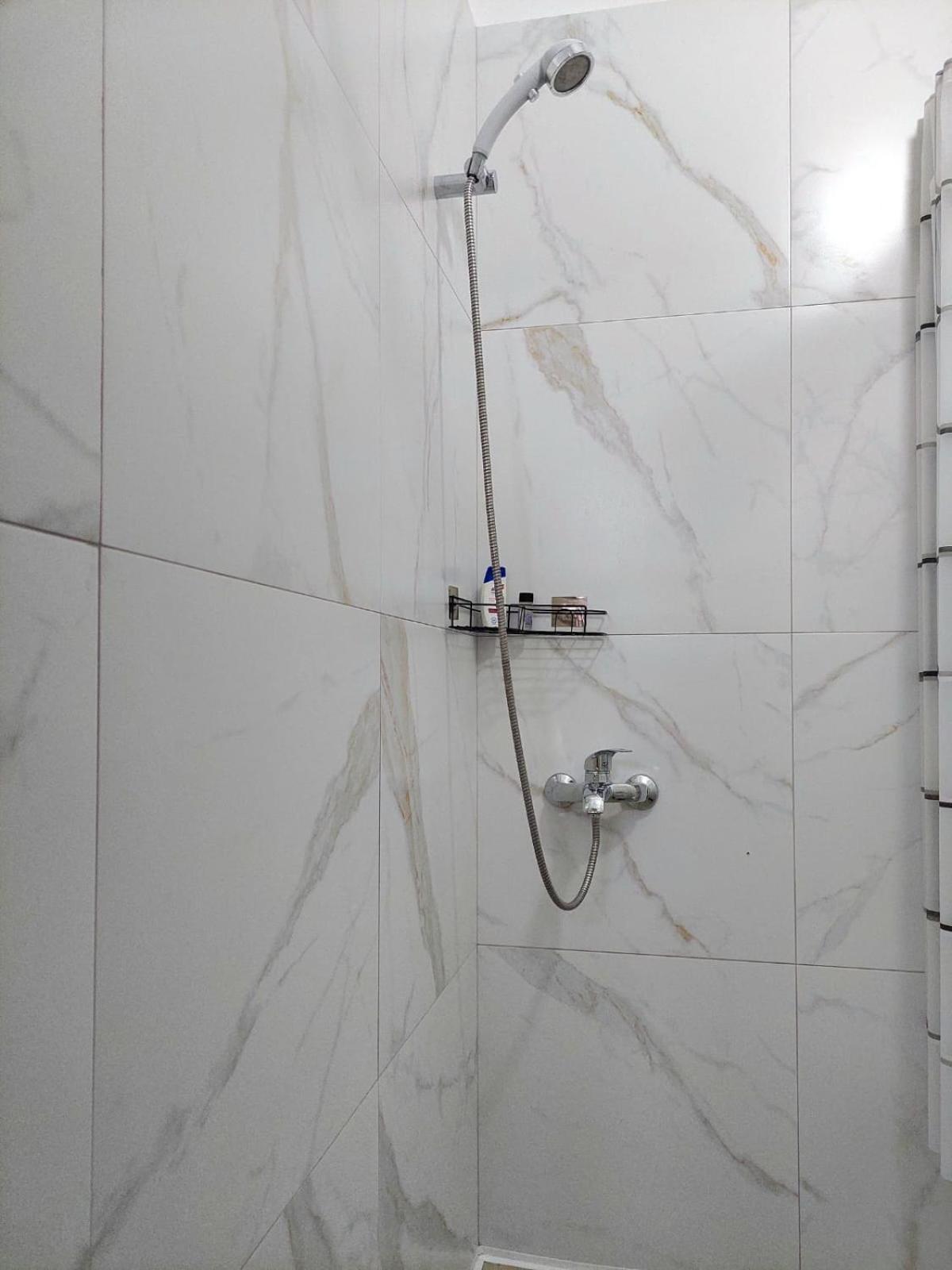 Godard Apartments Vlorë Екстериор снимка